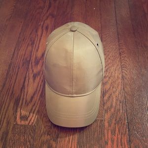 H&M cap